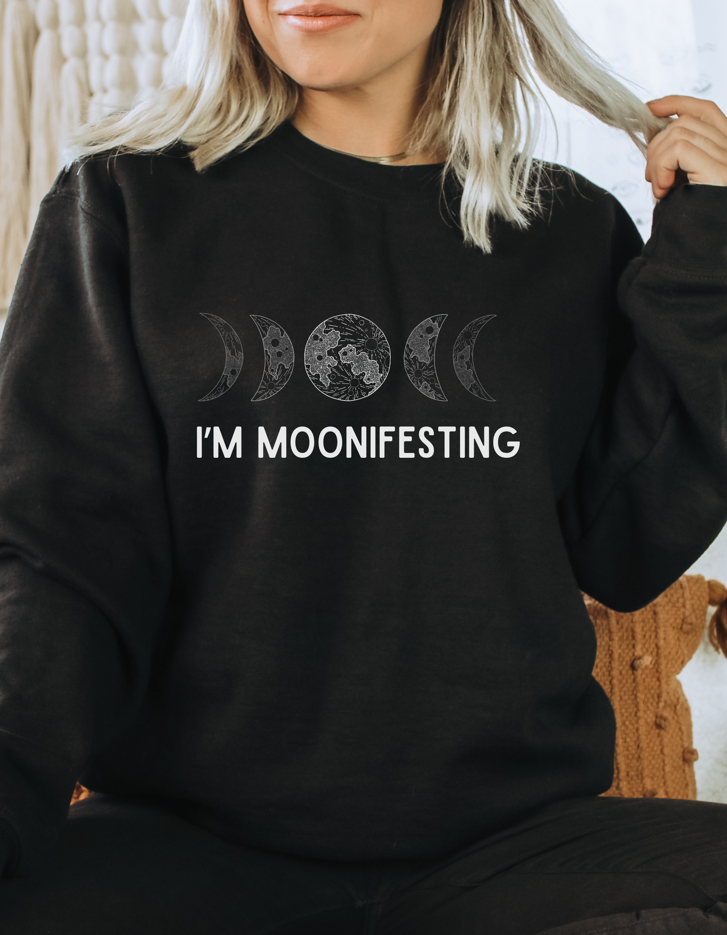 I'm Moonifesting Sweatshirt - Black