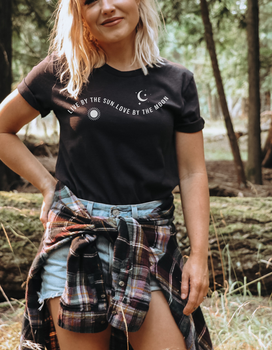 Live by the sun love by the moon Tee - Black