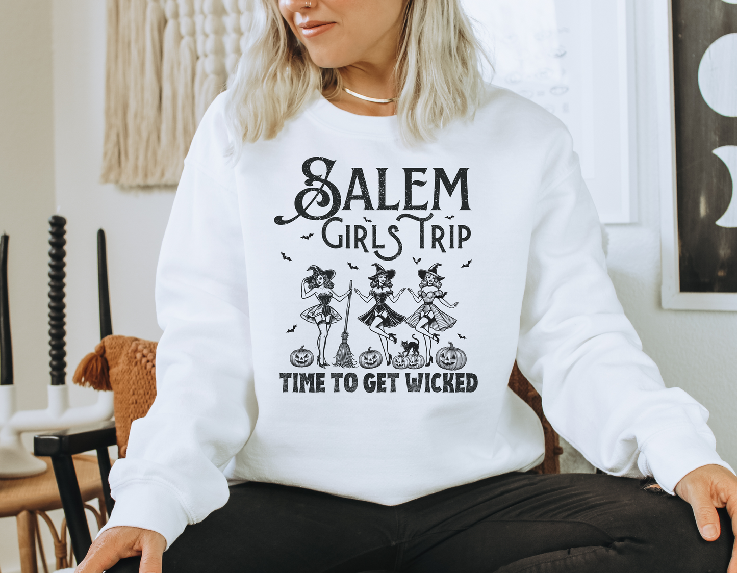 Salem girls trip Sweatshirt - White